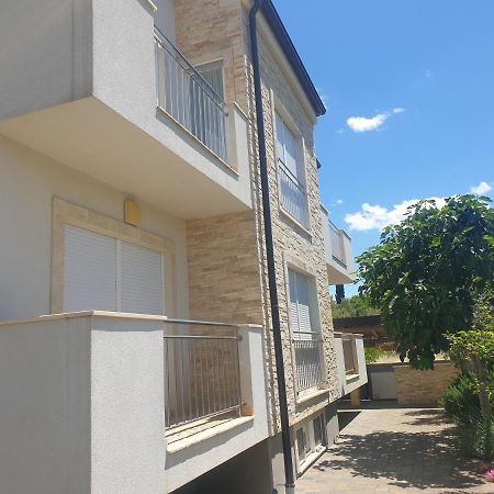 Apartmani Bepo Свети-Филип-и-Яков Экстерьер фото