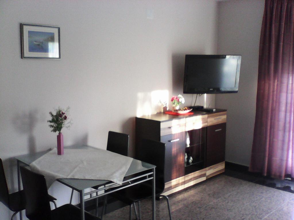 Apartmani Bepo Свети-Филип-и-Яков Номер фото