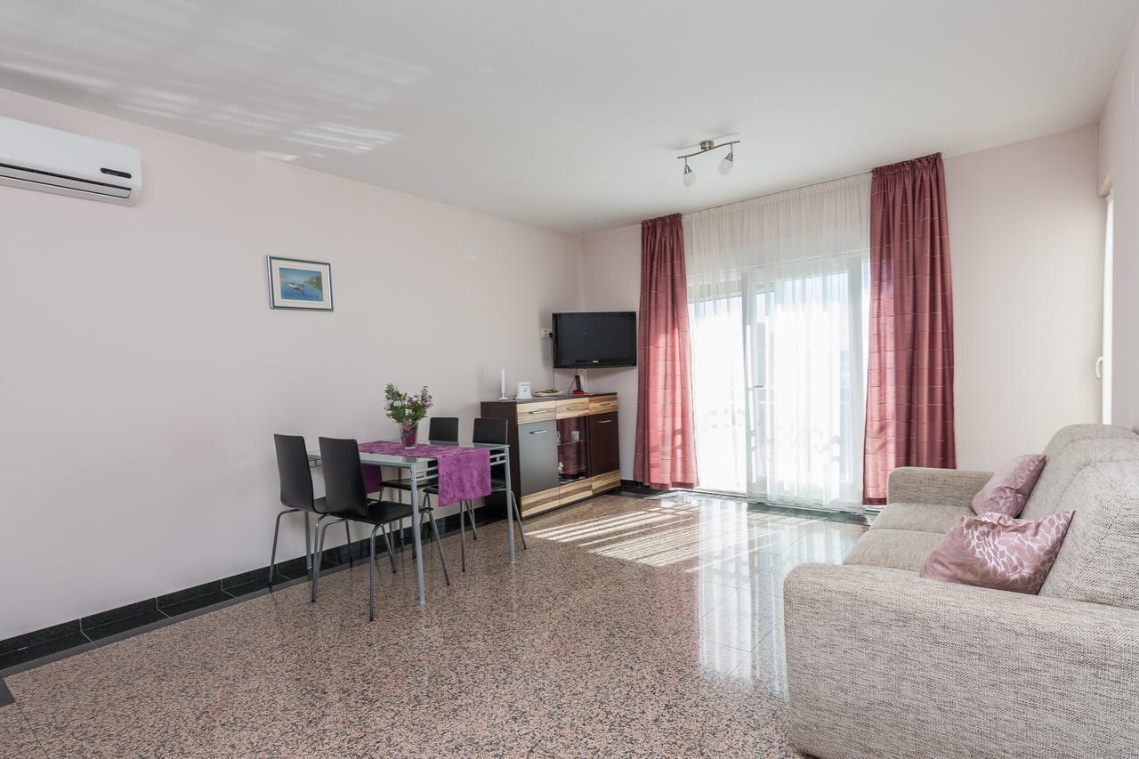 Apartmani Bepo Свети-Филип-и-Яков Экстерьер фото