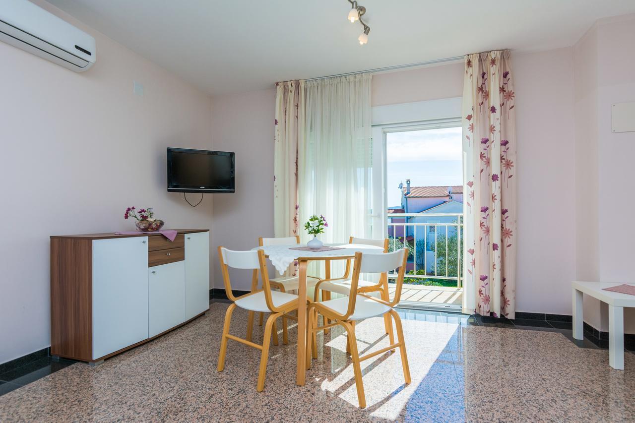 Apartmani Bepo Свети-Филип-и-Яков Экстерьер фото